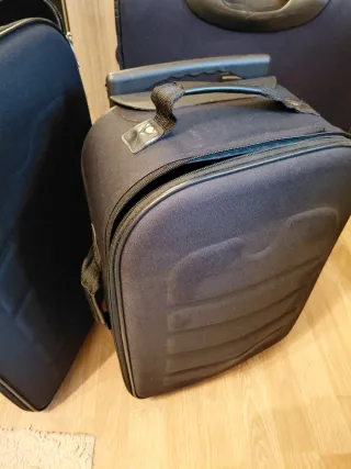 Set 3 Valigie Blu: Grande, Media, Piccola