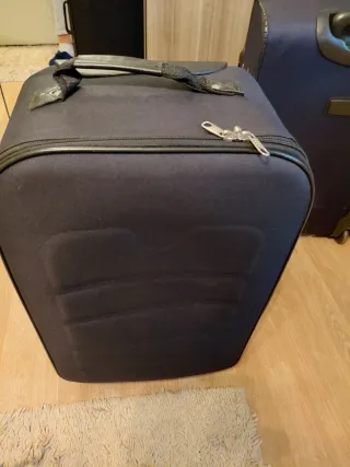 Set 3 Valigie Blu: Grande, Media, Piccola