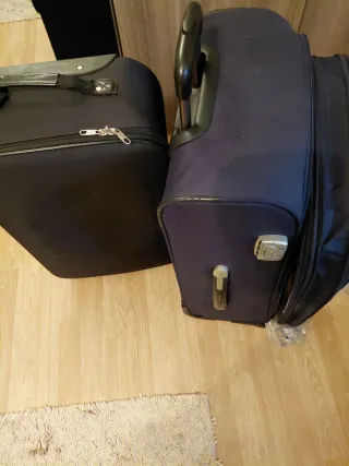 Set 3 Valigie Blu: Grande, Media, Piccola