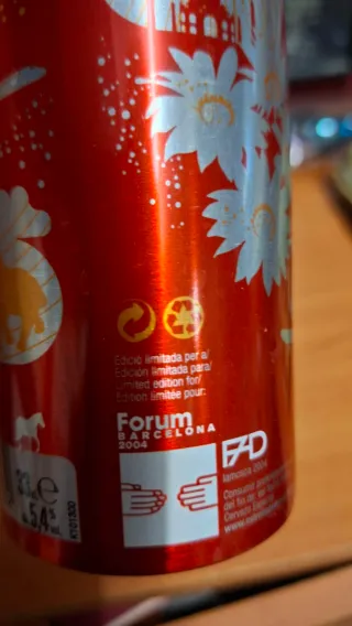 2 bottiglie di alluminio Estrella Damm Forum