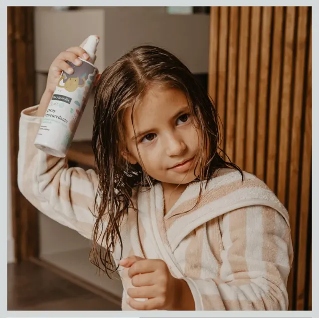 Suavinex Kids Spray Desenredante de pelo