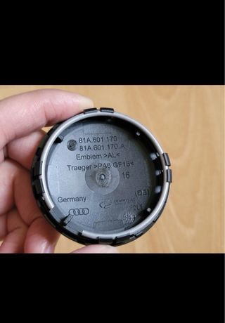 Tapa buje llantas Audi 81A 601 170
