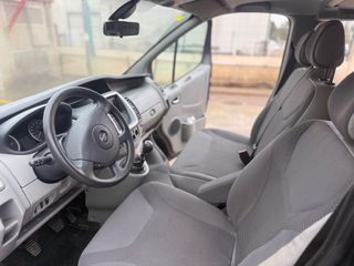 Opel Vivaro 2015