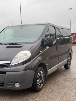 Opel Vivaro 2015