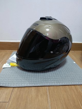 Casco modular carbono Nolan X-1005 fabricación2026