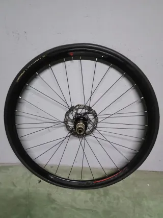 Rueda de Bicicleta trasera con Disco de Freno 700