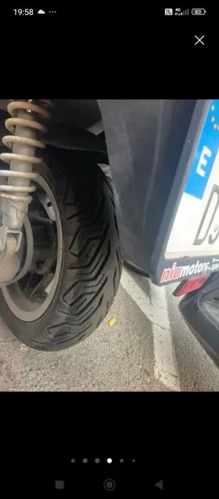 Moto Scooter Plata Automática 125 deelim tiene