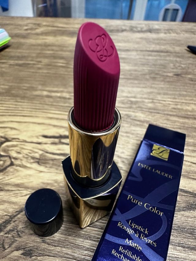 Estée Lauder Pure Color 616. No negociable