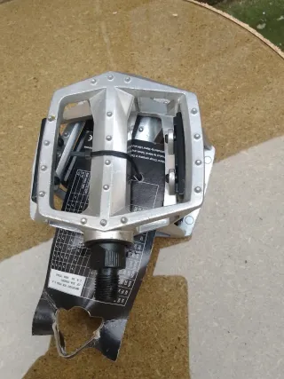 Pedales BMX Plataforma Aluminio