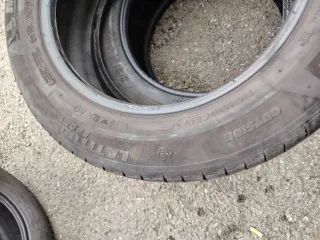 Neumáticos 235/55 R17 99V