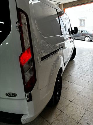 Ford Tourneo Custom 2019