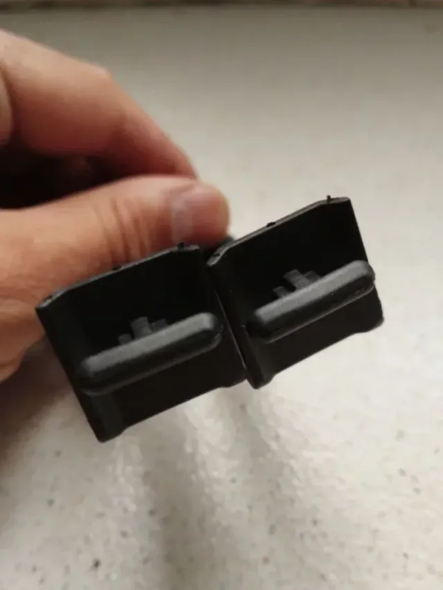 ENGANCHES GRAPAS FORD FOCUS 2 ALFOMBRILLAS ST RS