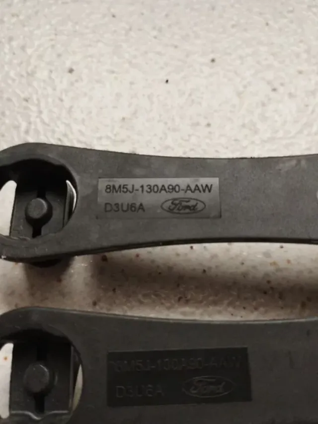 ENGANCHES GRAPAS FORD FOCUS 2 ALFOMBRILLAS ST RS