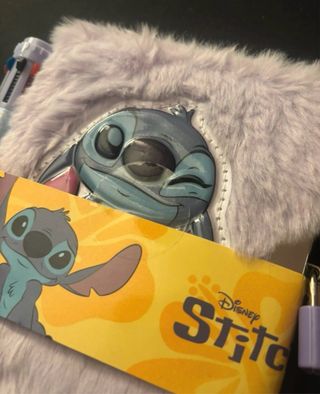 Diario Stitch con lucchetto e penna disney. 5