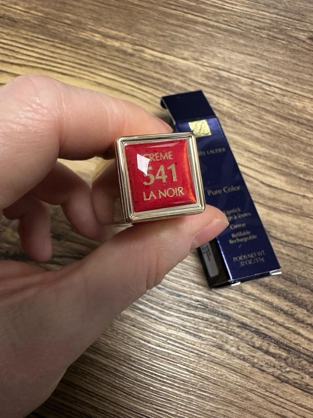 Estee Lauder Pure 541. No negociable