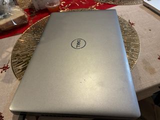 Portátil Dell Plata