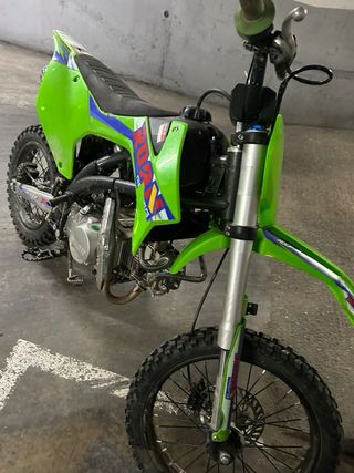 Motocross pit bike 140cc