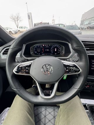 Volkswagen Tiguan 2021 por 384€/mes