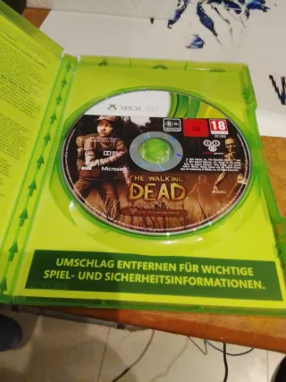 Xbox 360 The Walking Dead Season Two