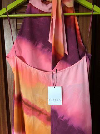 Vestido midi estampado espalda al aire