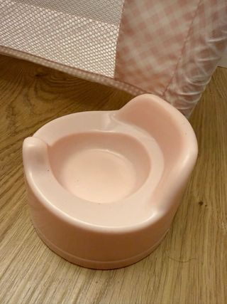 Cuna de tela y metal rosa