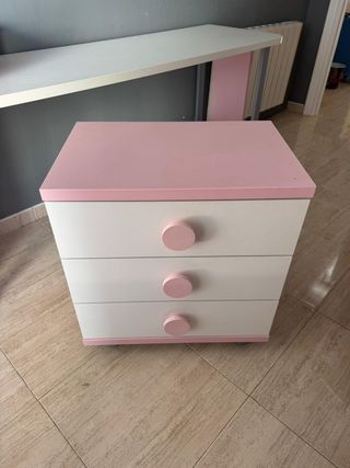 Cama infantil con cajones, escritorio y estanteria