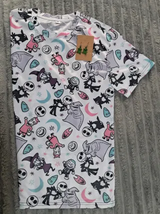 Camiseta y pendientes The Nightmare Before Christm