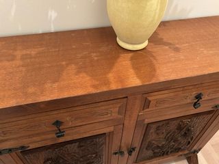 Mueble colonial madera tallada