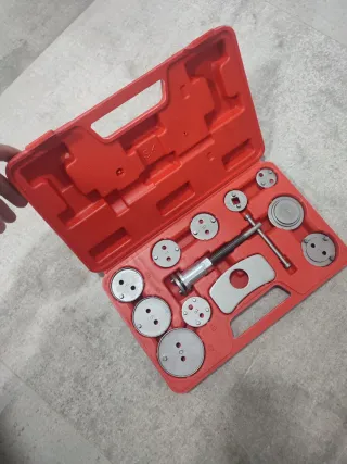 Juego de herramientas para frenos