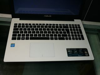 Portátil Asus F553M Blanco y Negro