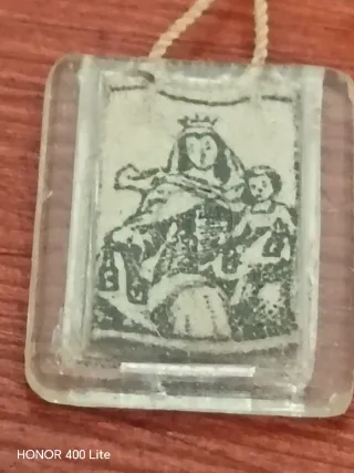 4 Escapularios Religiosos Virgen María
