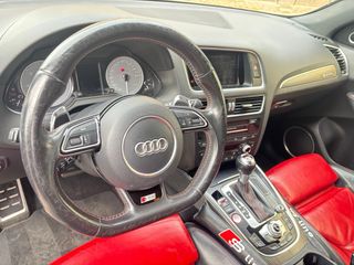 Audi SQ5 2015
