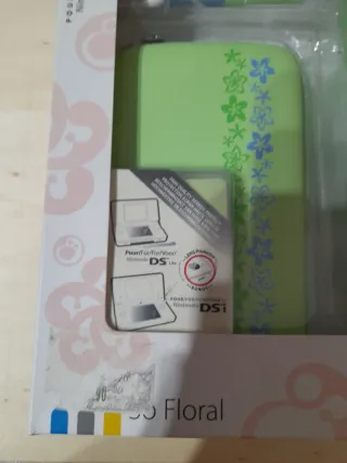 Oferta.NUEVO.Funda DSi,DS Lite+accesorios