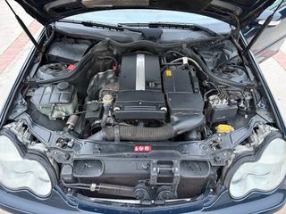 Mercedes-Benz Clase C 180 Komoressor 125.000k