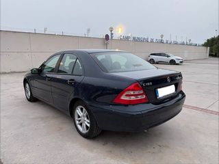 Mercedes-Benz Clase C 180 Komoressor 125.000k