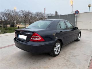 Mercedes-Benz Clase C 180 Komoressor 125.000k