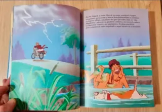 Clásico cuento Disney. "Los Aristogatos". GAVIOTA.