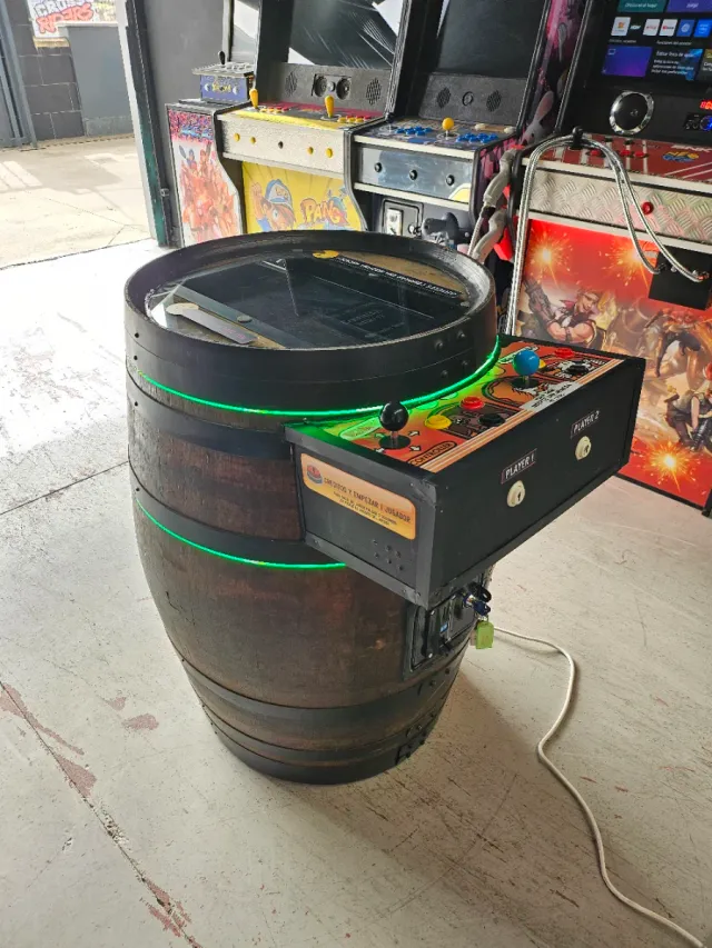Barril Cocktail Retro Gaming Donkey Kong