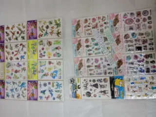 Lote Pegatinas Invizimals y Mickey