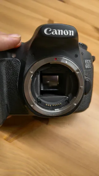 Cámara Canon EOS 60D (+ Objetivo 50mm - OPCIONAL)