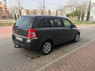 Opel Zafira 2010