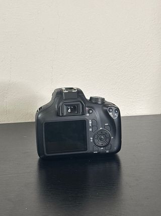 Fotocamera Canon EOS 4000D