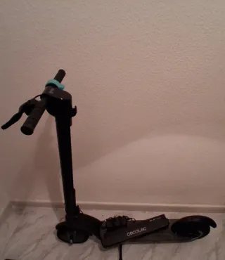 Monopatín Eléctrico Cecotec