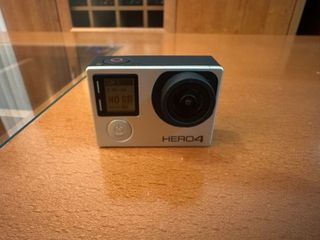 GoPro Hero 4 con accessori