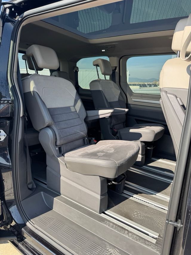 Volkswagen Multivan 2025 por 615€/mes