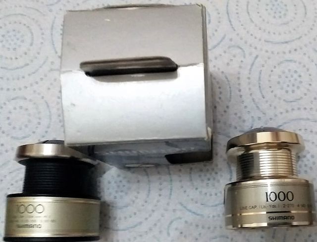 2 Carretes Shimano 1000 GX + 2 Bobinas