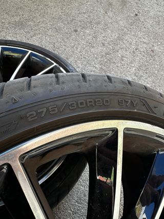 Llantas Mercedes AMG R20 Originales