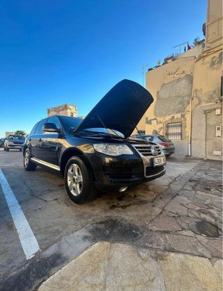 Volkswagen Touareg V6