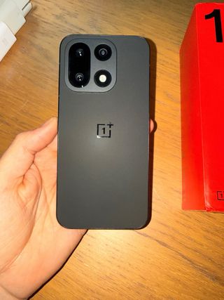 OnePlus 15