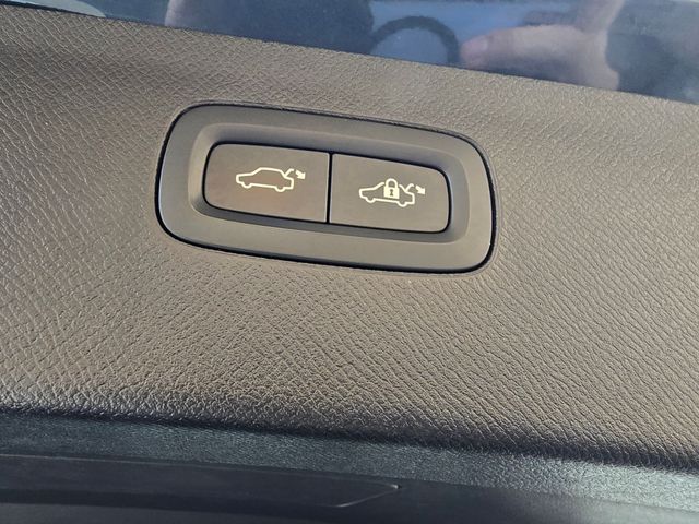 Volvo XC90 T8 AWD Recharge Inscription 455cv